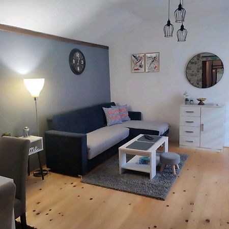 Kum Apartment Ниш Экстерьер фото