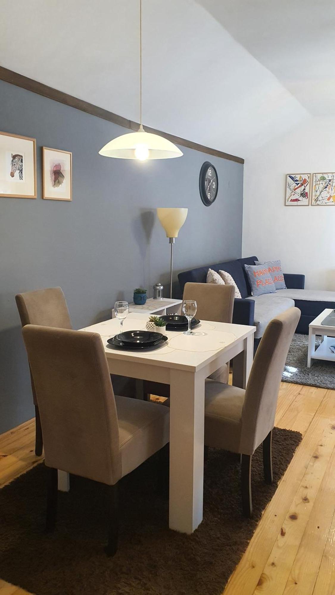 Kum Apartment Ниш Экстерьер фото