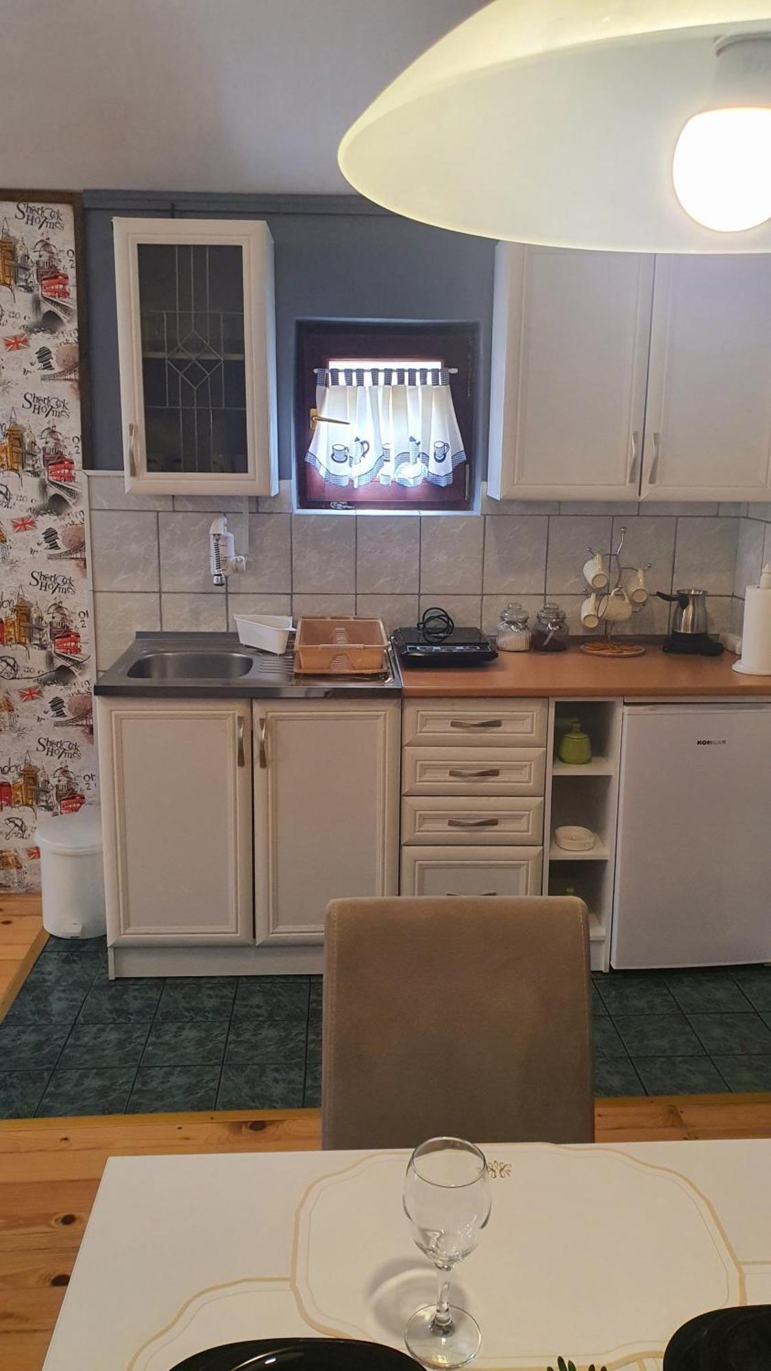 Kum Apartment Ниш Экстерьер фото