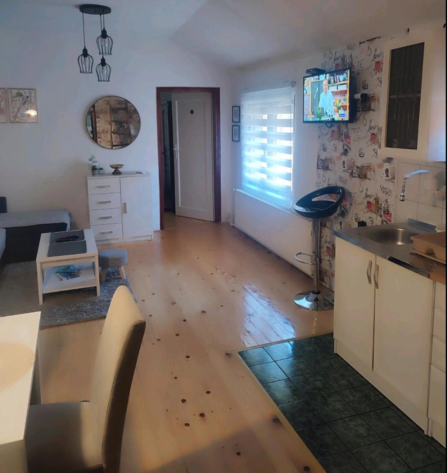 Kum Apartment Ниш Экстерьер фото